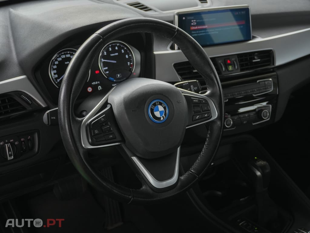 BMW X1 xDrive25e