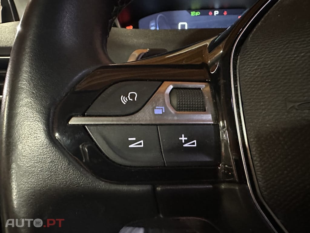 Peugeot 5008 1.2 PureTech Allure Pack EAT8