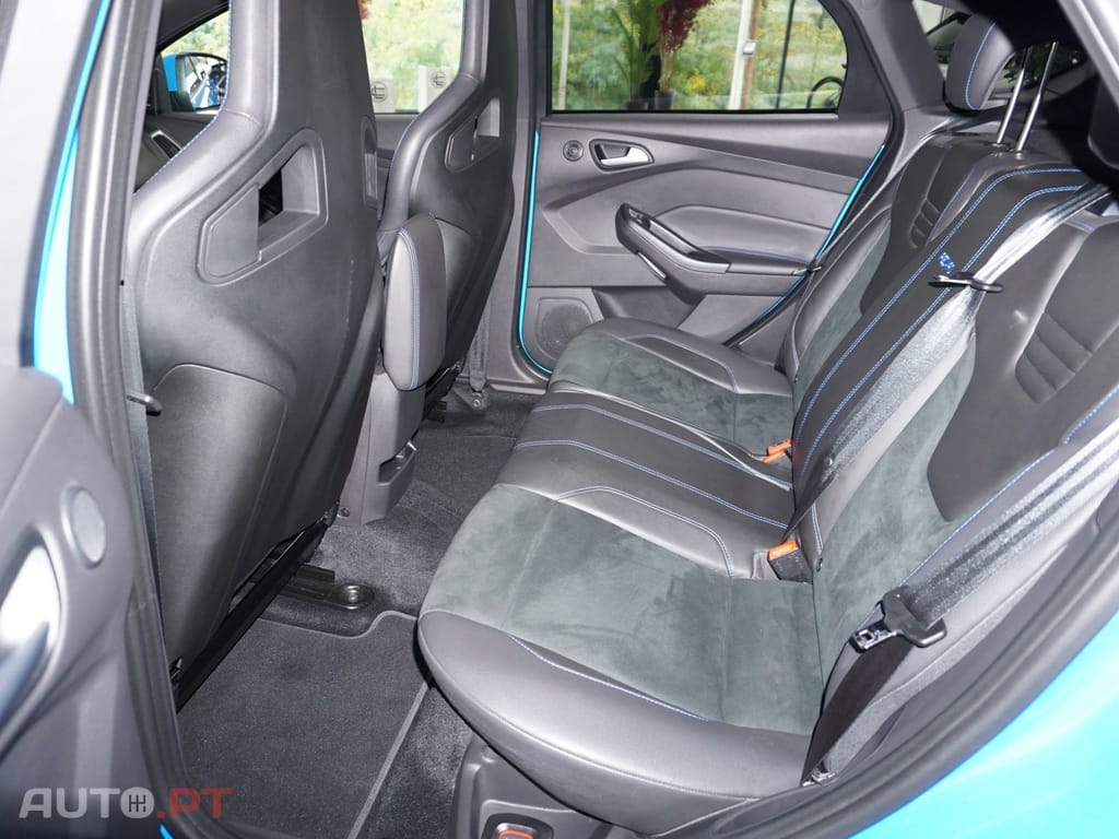 Ford Focus 2.3 EcoBoost S&S 4WD RS