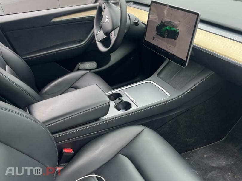 Tesla Model Y Tração Traseira