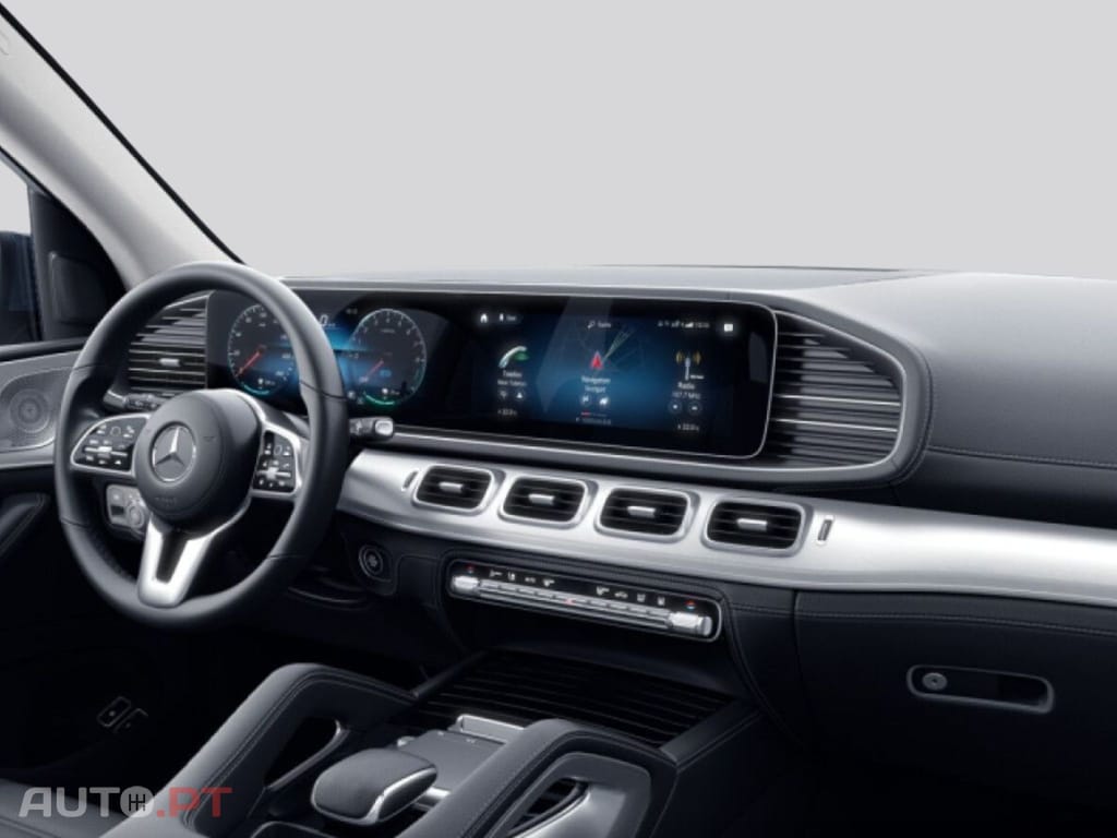 Mercedes-Benz GLE I.V.A DEDUTIVEL e 4M AMG Pano 