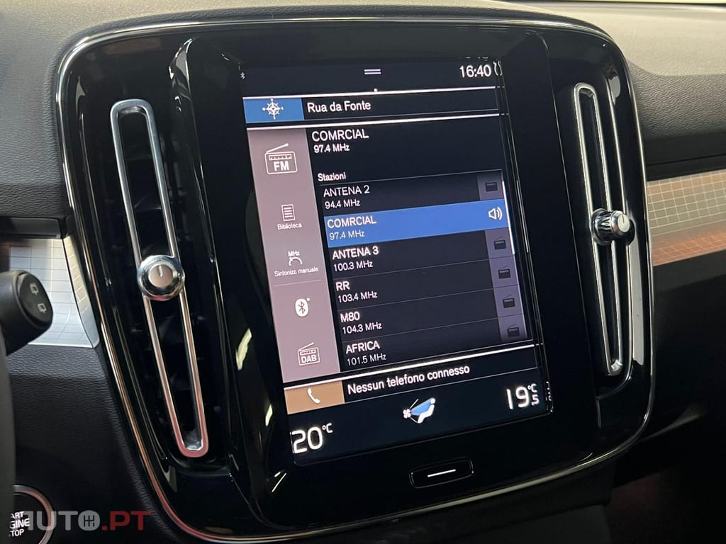 Volvo XC40 1.5 T4 211 Core PG HYBRID