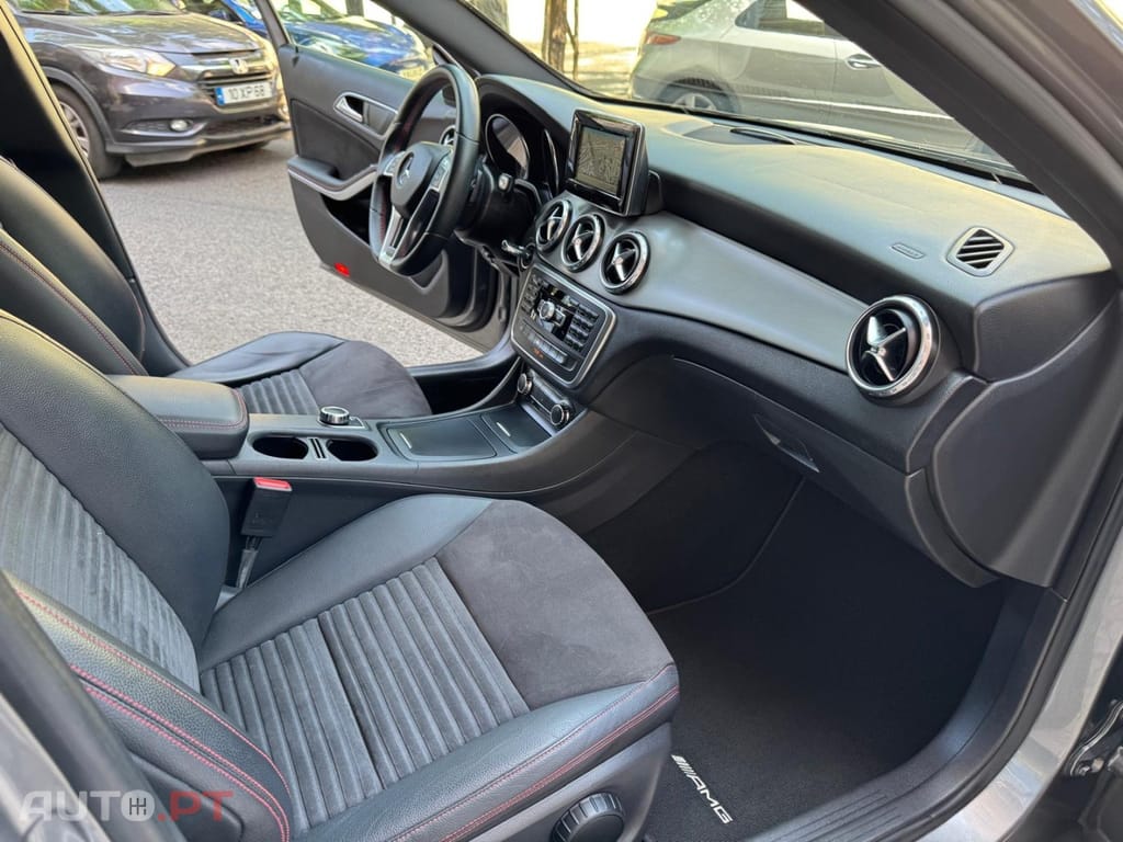 Mercedes-Benz GLA 220 CDi AMG Line 4-Matic