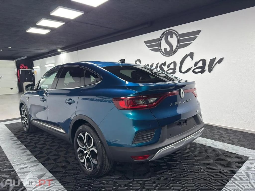 Renault Arkana 1.6 E-Tech Intens