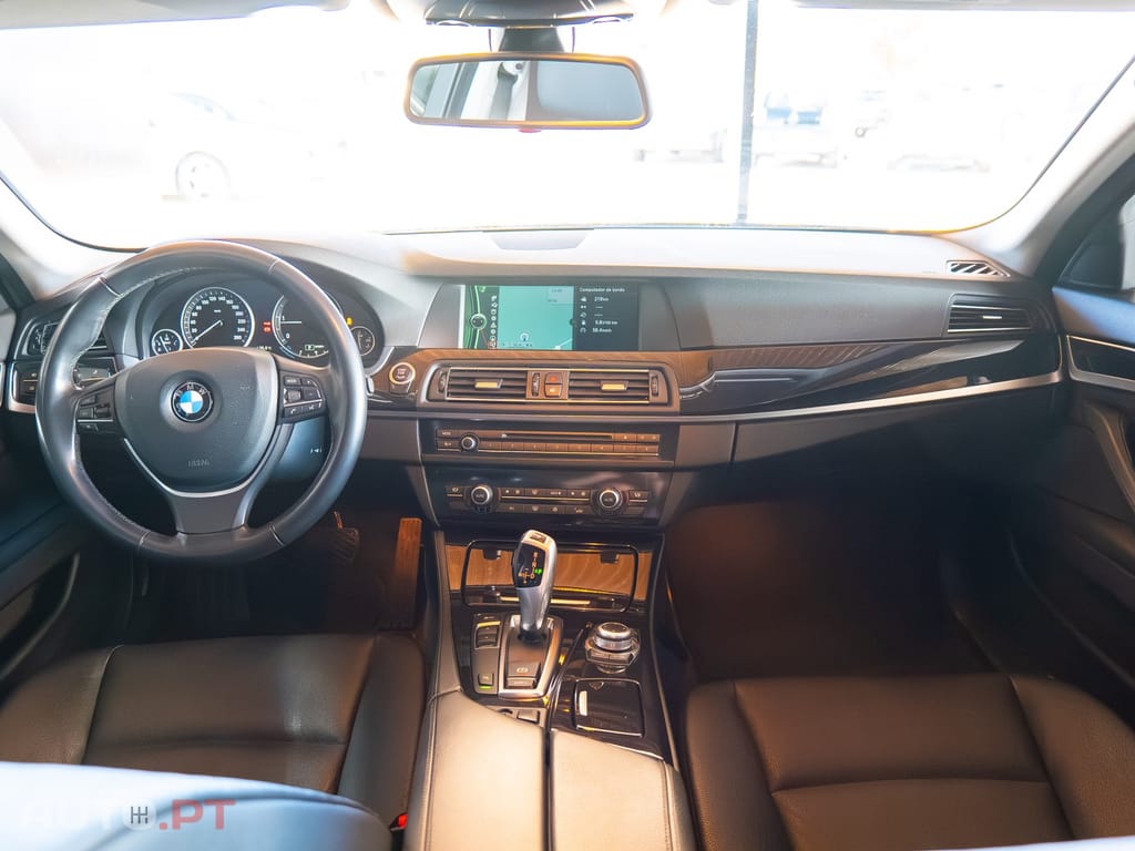BMW 520 d Exclusive Auto 129g