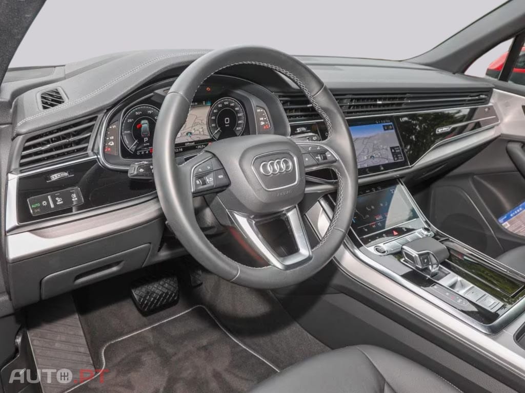Audi Q7 S-line 55 TFSIe quattro