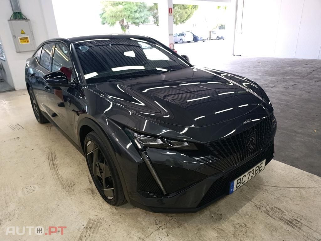 Peugeot 408 1.6 Hybrid GT e-EAT8
