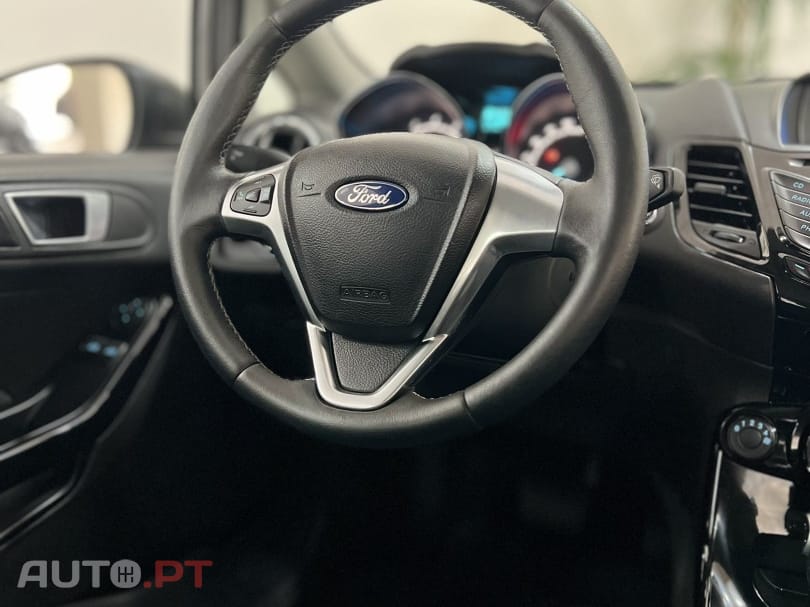 Ford Fiesta 1.0 EcoBoost Titanium Aut.