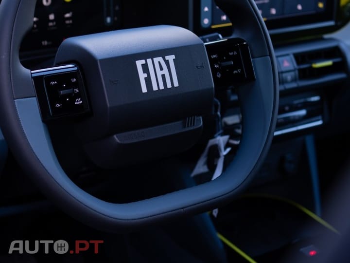 Fiat Grande Panda 1.2 Hybrid La Prima eDCT