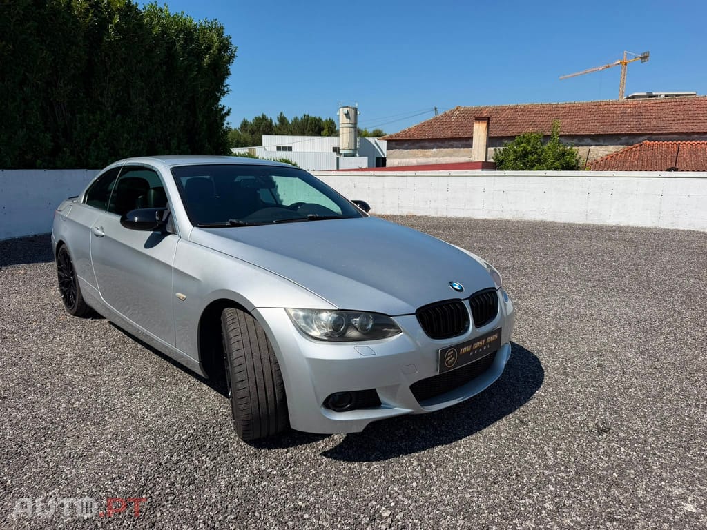 BMW 320 d Auto