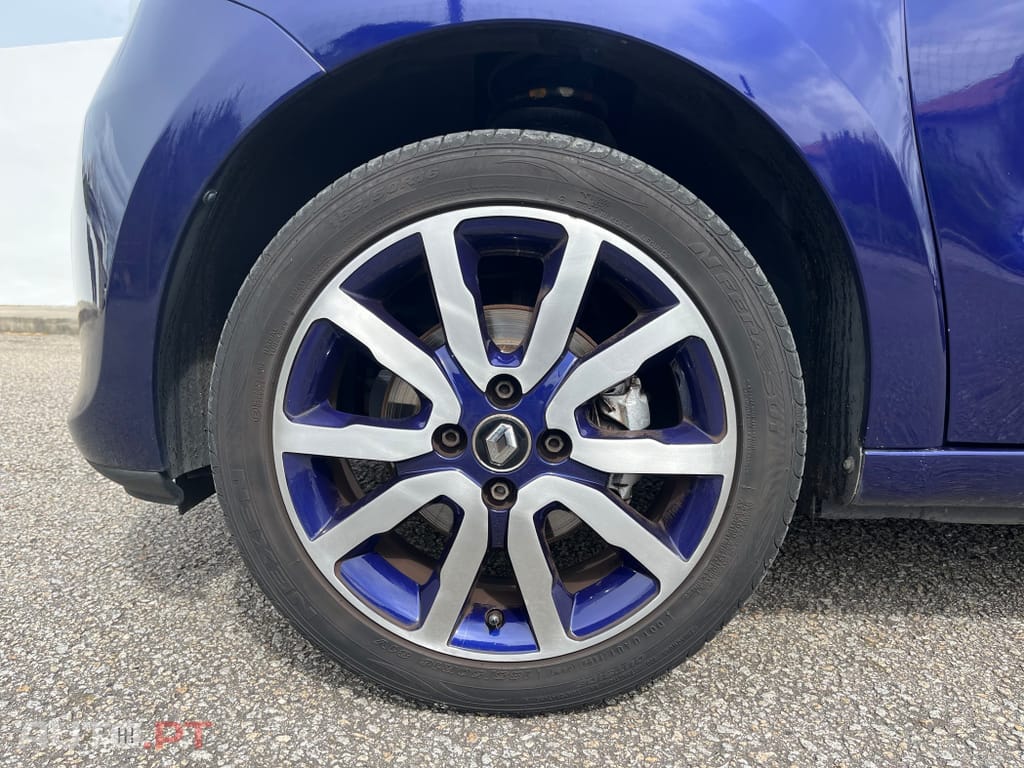 Renault Twingo ENERGY TCe 90 Cosmic