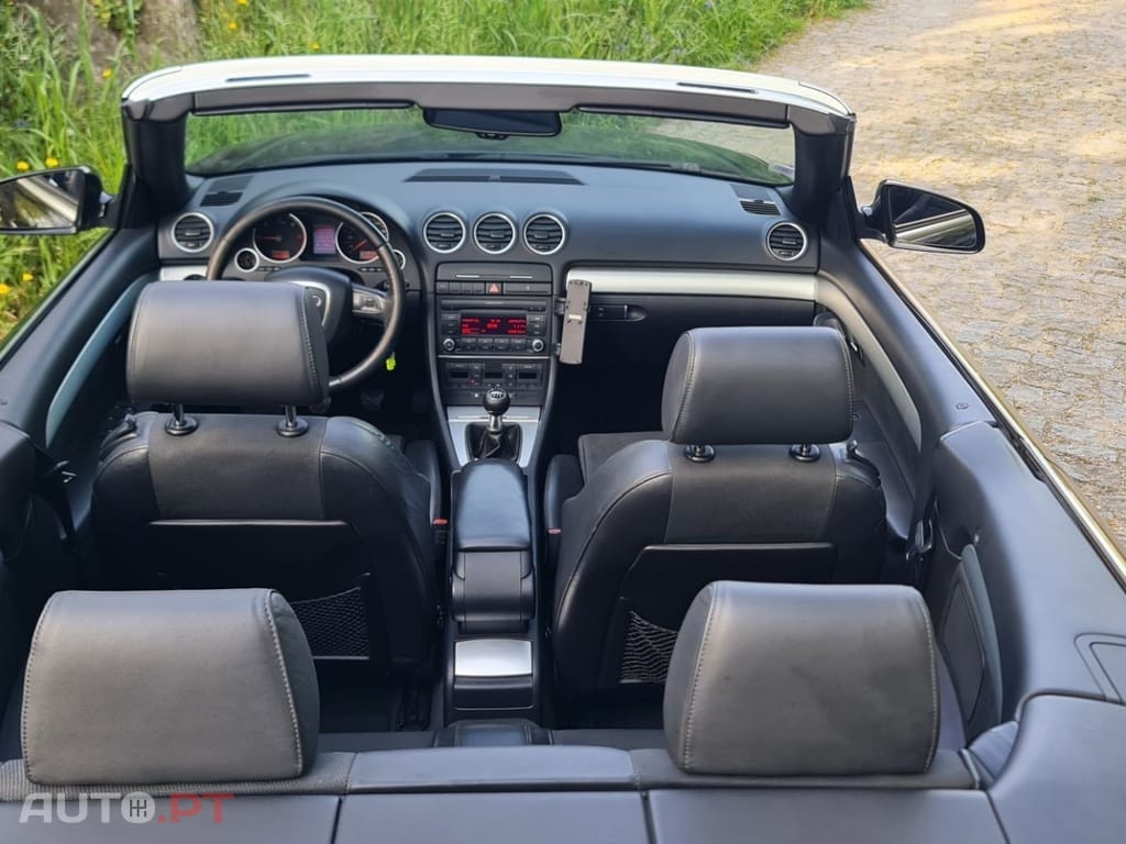 Audi A4 Cabrio 2.0 TDi S-line