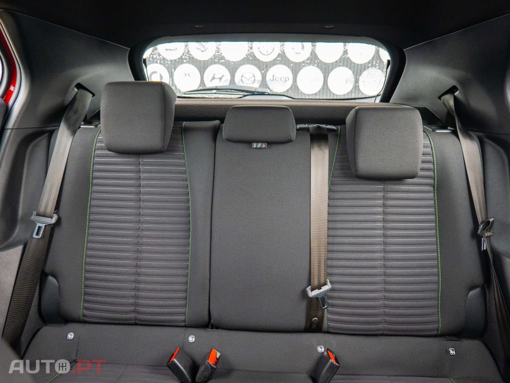 Peugeot 2008 1.2 PureTech Active Pack