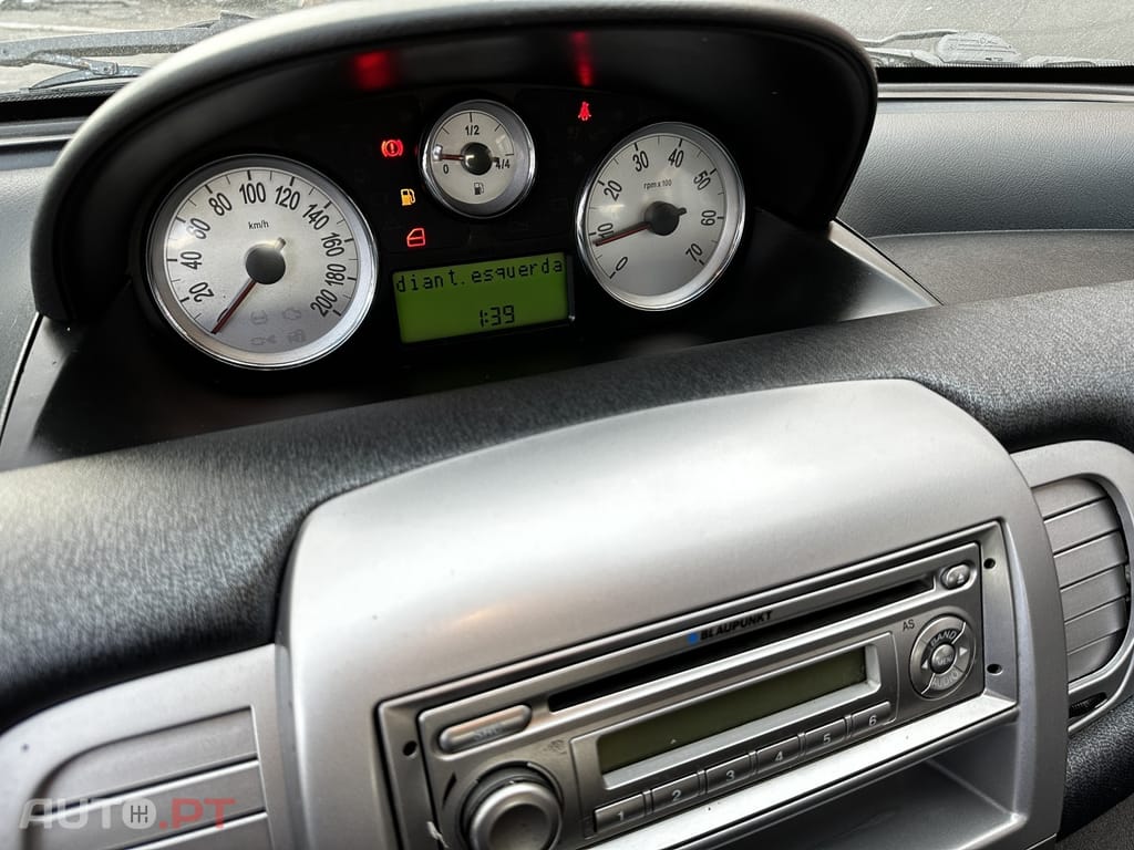 Lancia Ypsilon 1.2 Argento