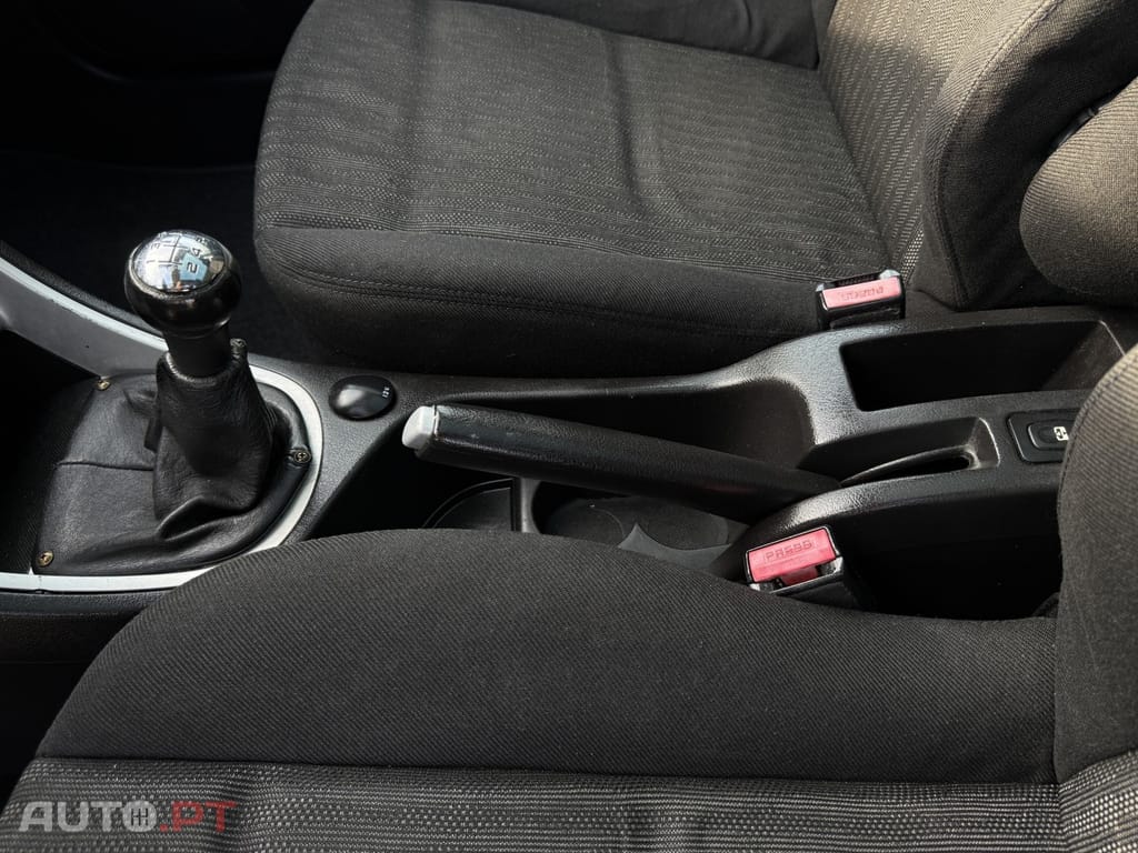 Peugeot 307 1.6 HDi XS Premium
