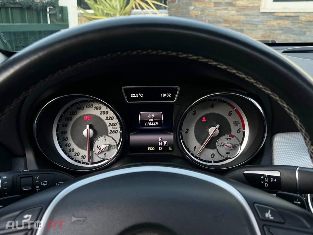 Mercedes-Benz GLA 220 CDi Style