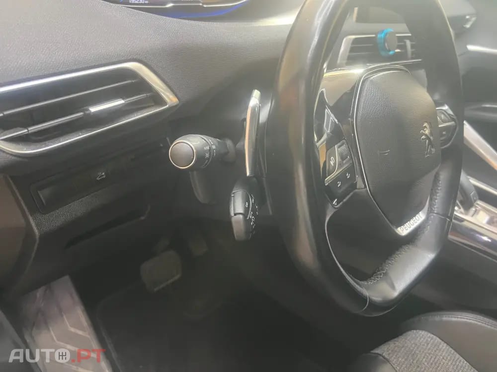 Peugeot 3008 1.5 BlueHDi GT Line J19 EAT8