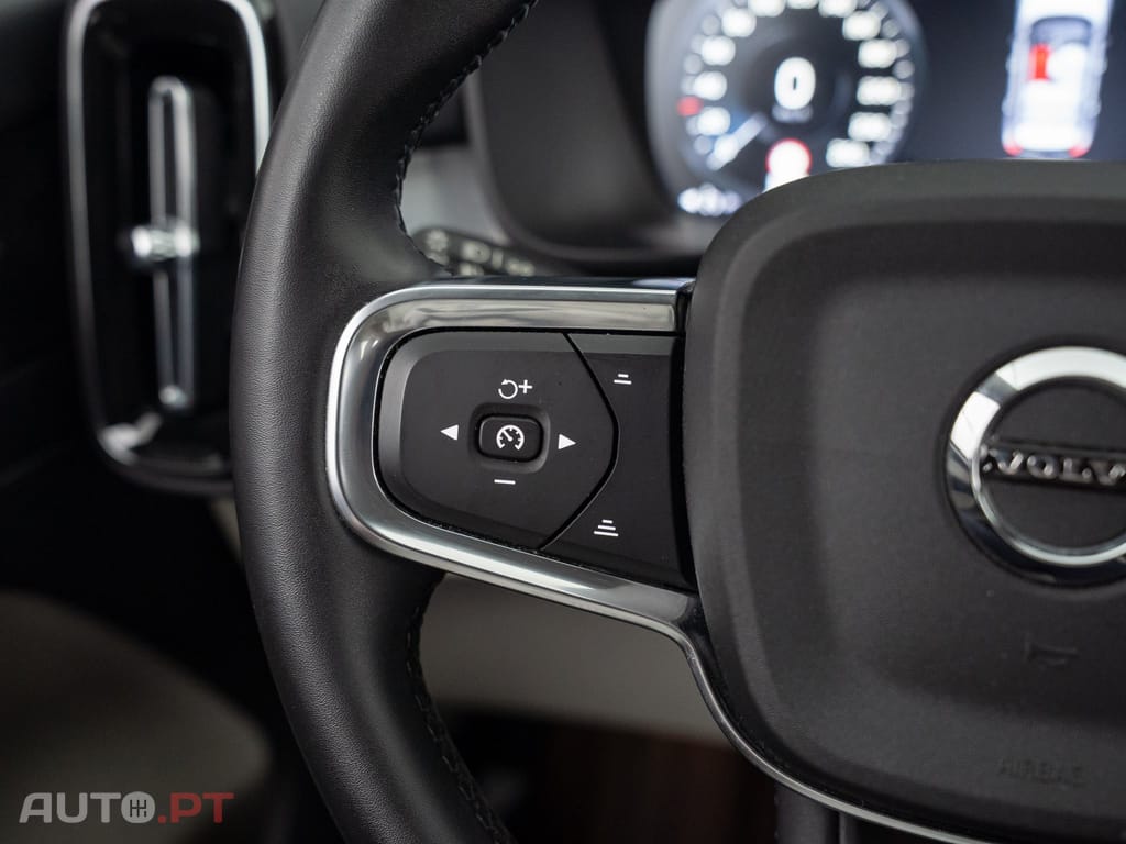 Volvo XC40 1.5 T5 PHEV Inscription Expression