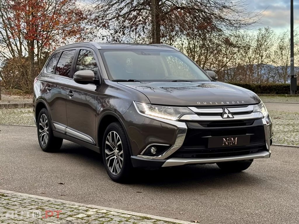 Mitsubishi Outlander 2.2 DI-D Intense
