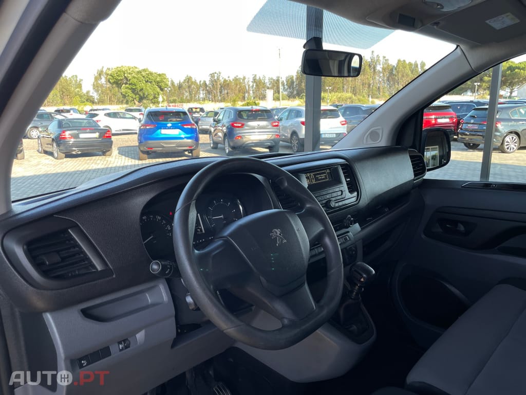 Peugeot Traveller 1.5 BlueHDi L3H1 Long