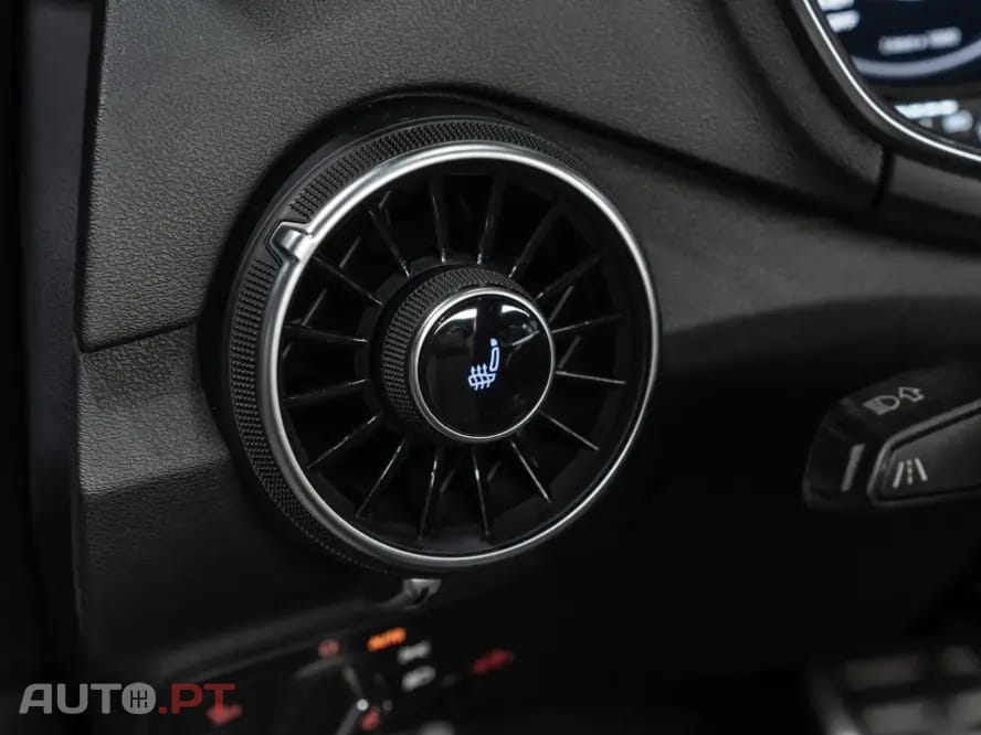 Audi TT 2.0 TFSI quattro S tronic