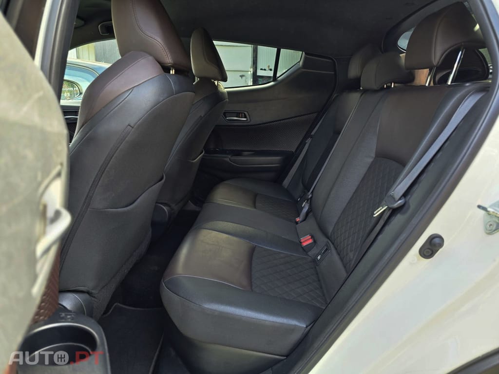 Toyota C-HR 1.8 HSD Exclusive+P.Luxury