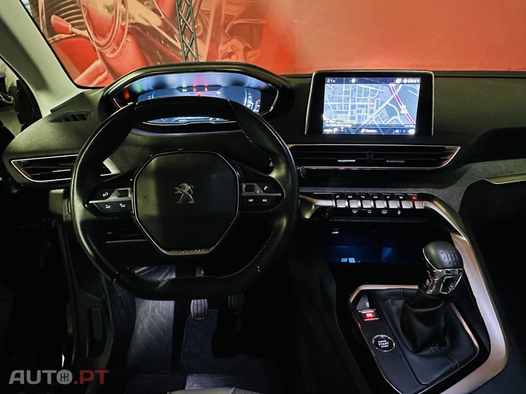 Peugeot 3008 1.2 PureTech Allure