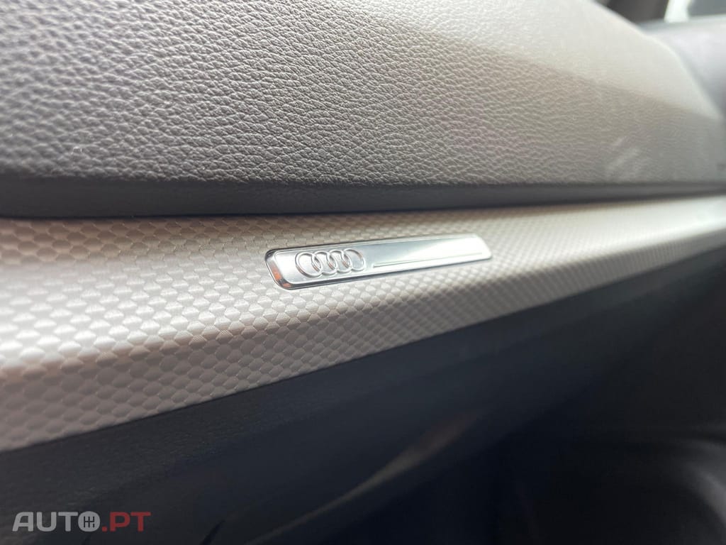 Audi Q2 30 TDI ADVANCE 