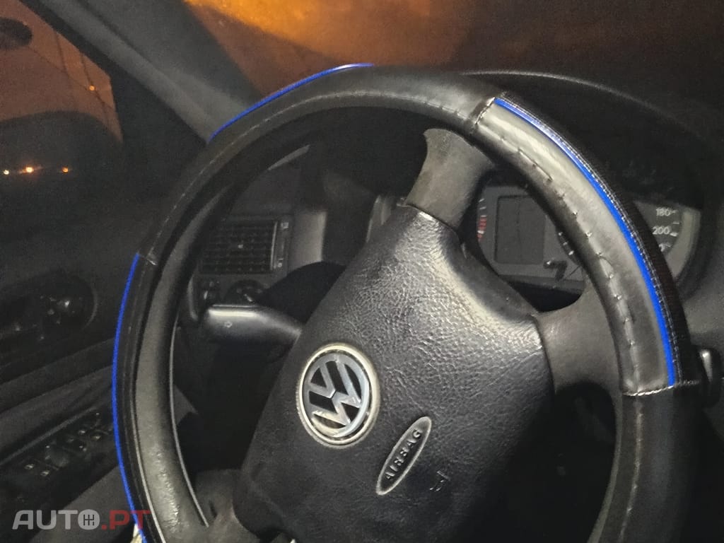 Volkswagen Golf 1.9 tdi