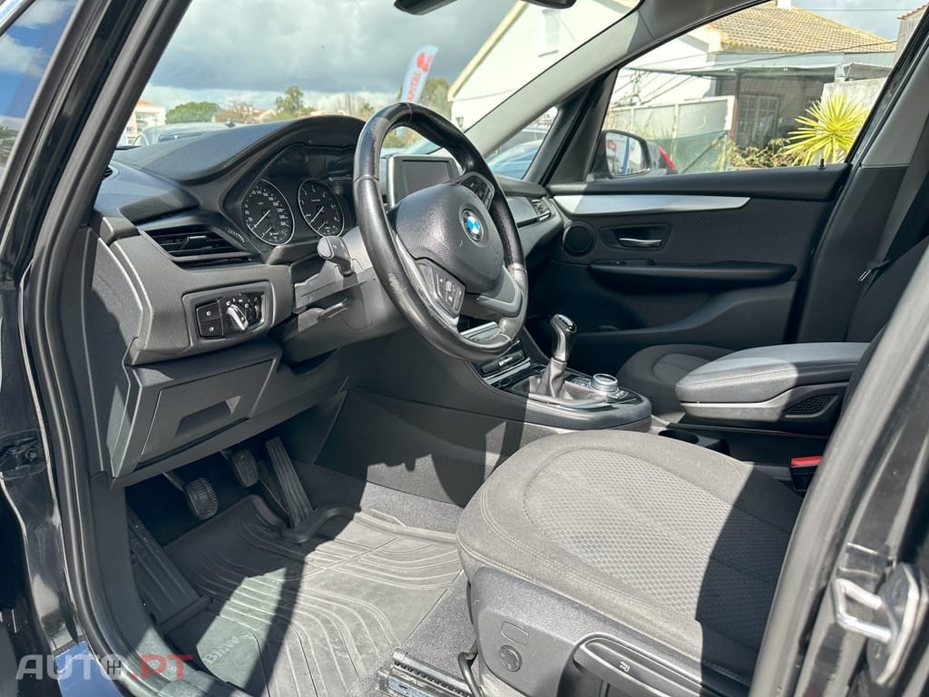 BMW 216 d Advantage