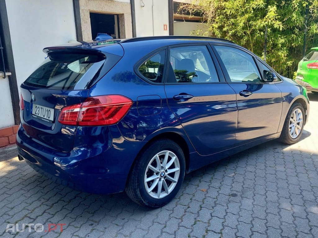 BMW 216 d Advantage