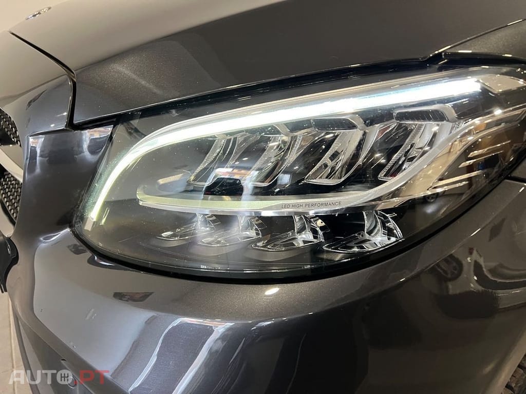 Mercedes-Benz C 300 de 9G-TRONIC AMG Line