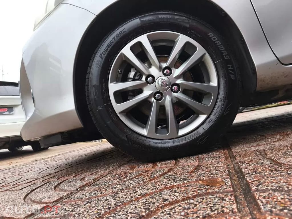 Toyota Yaris 1.4 D-4D Comfort 99g