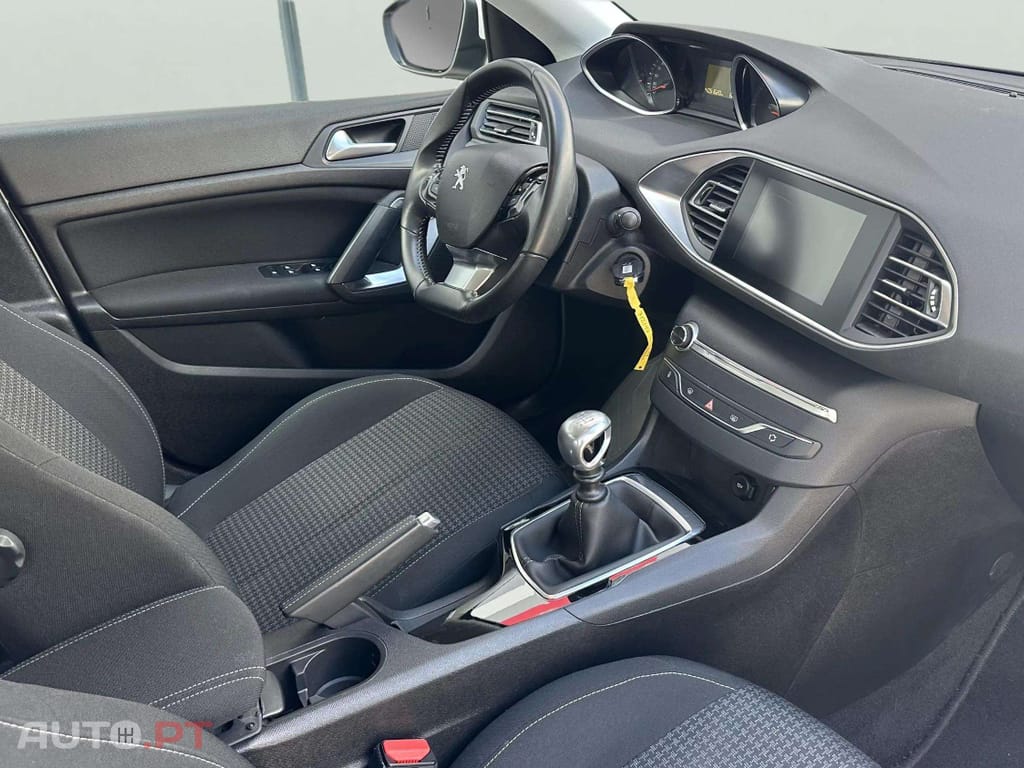 Peugeot 308 1.5 BlueHDi Active Pack