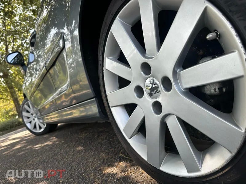 Peugeot 207 CC 1.6 VTi Active