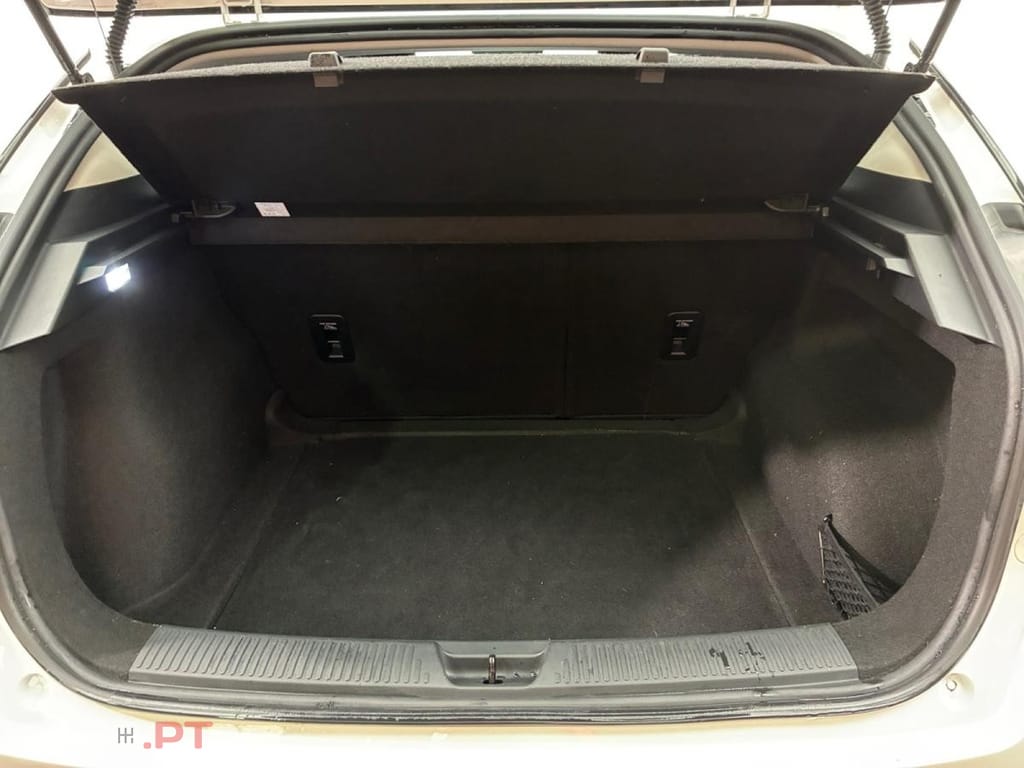 MG MG4 51 kWh Standard