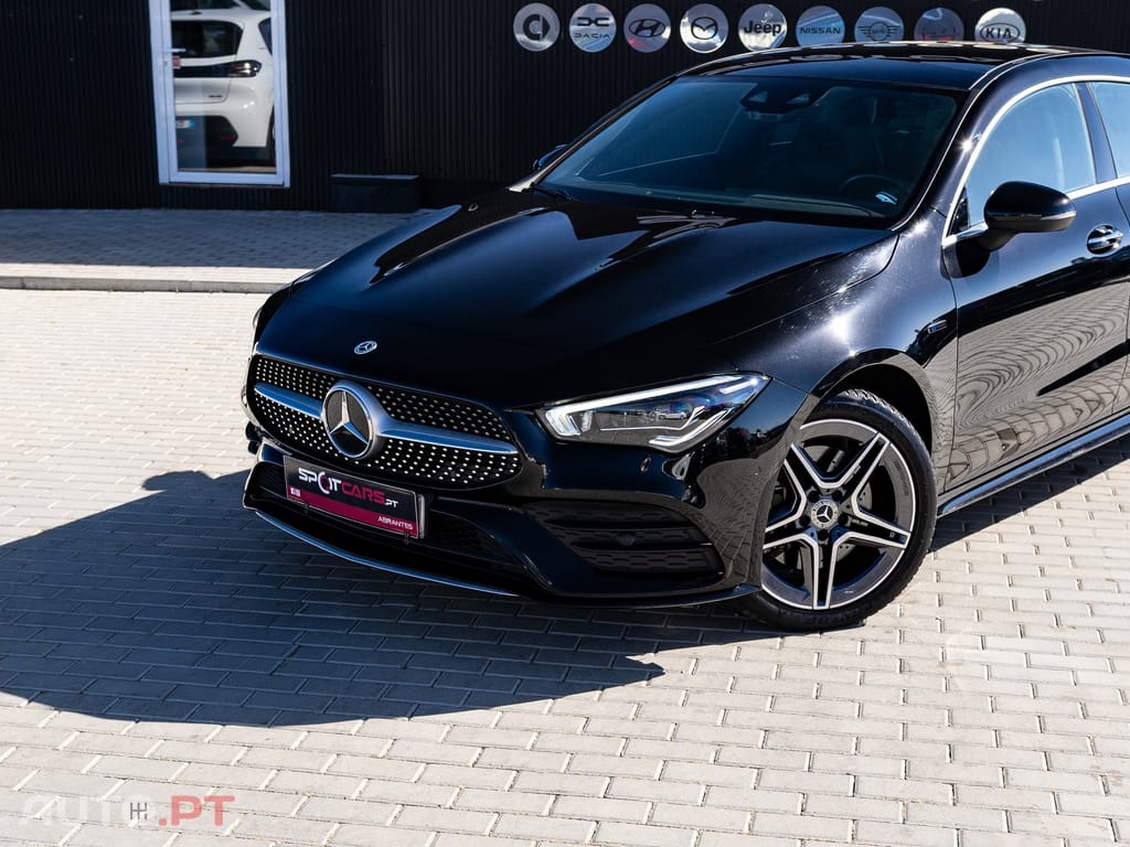 Mercedes-Benz CLA 250 e 8G-DCT AMG Line Advanced Plus — fotografia 3
