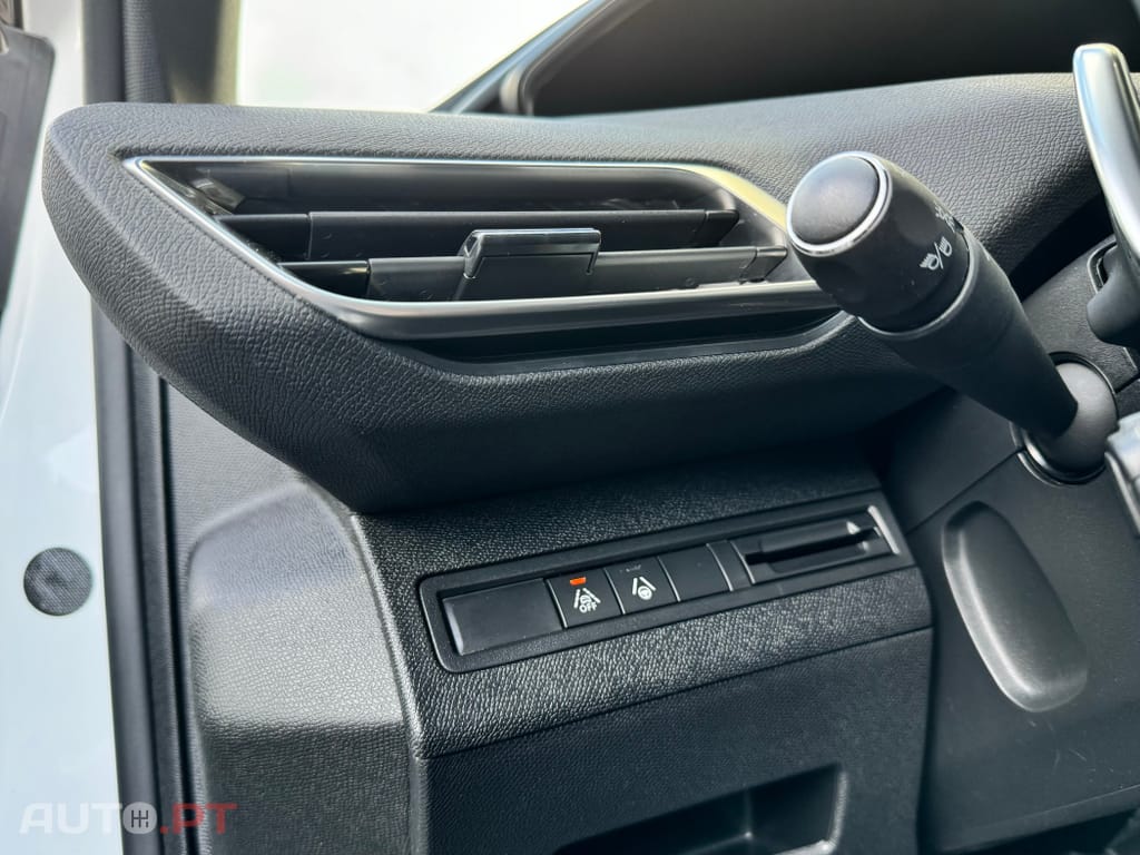 Peugeot 3008 1.5 BlueHDi GT EAT8