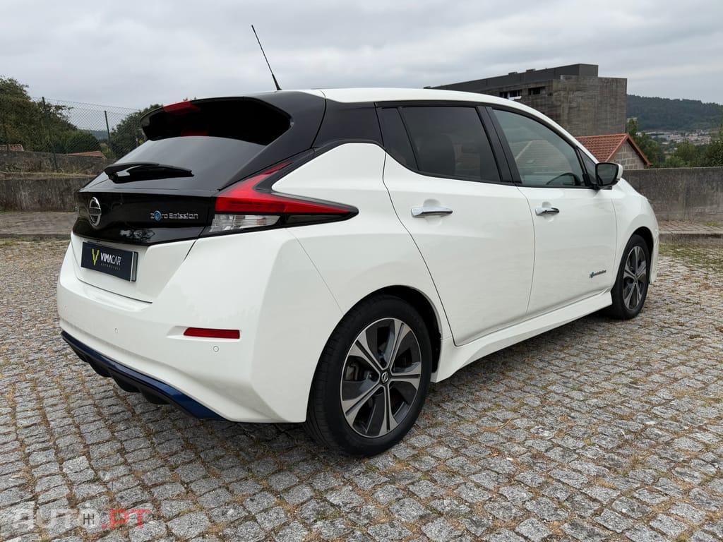 Nissan Leaf N-Connecta 40 kWh