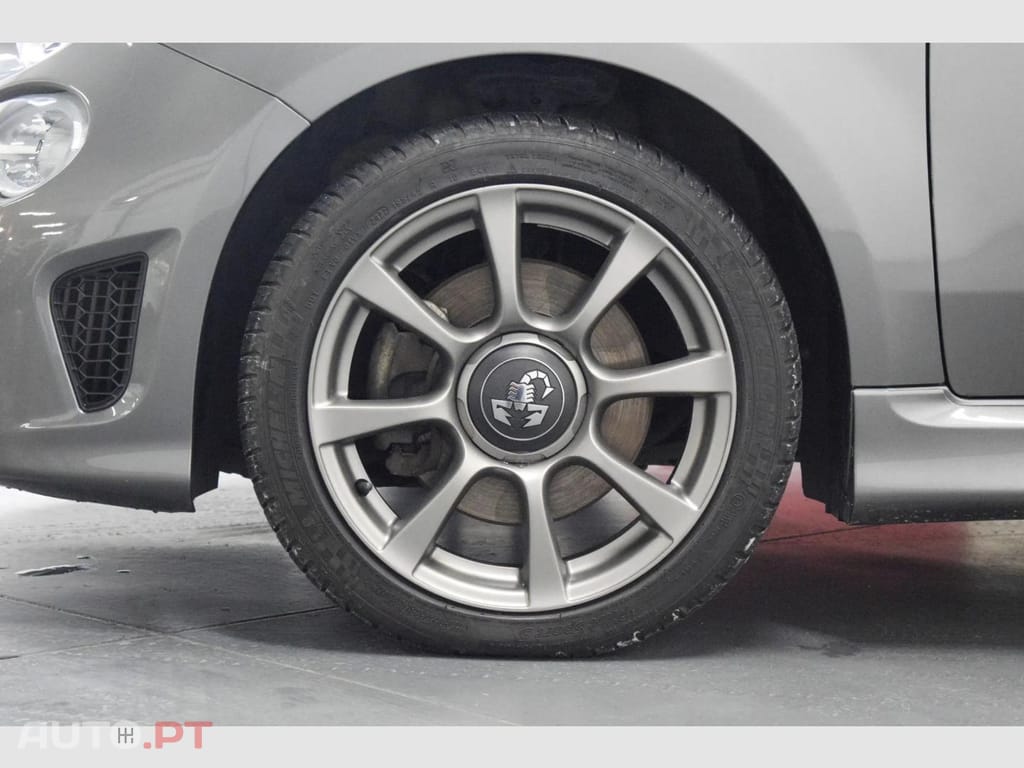 Abarth 500 1.4 16v T-JET 145CV 595 C