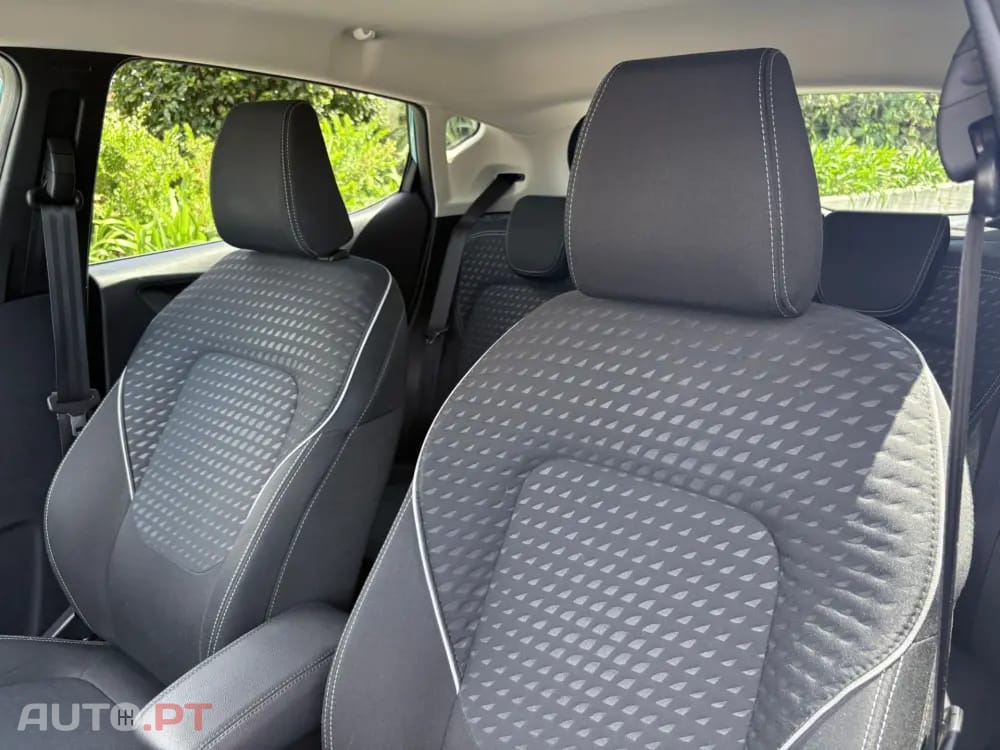 Ford Fiesta 1.0 T EcoBoost Titanium