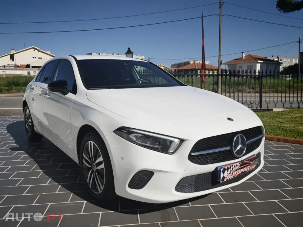 Mercedes-Benz A 250 e 8G-DCT Progressive Advanced