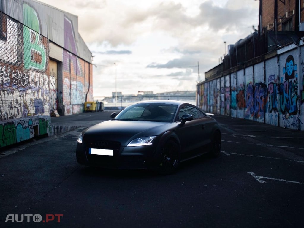 Audi TTS Quattro S-Tronic