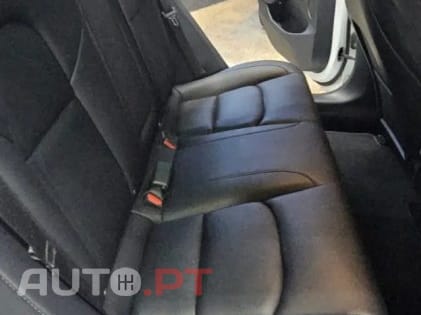 Tesla Model 3 Long Range AWD Dual Motor