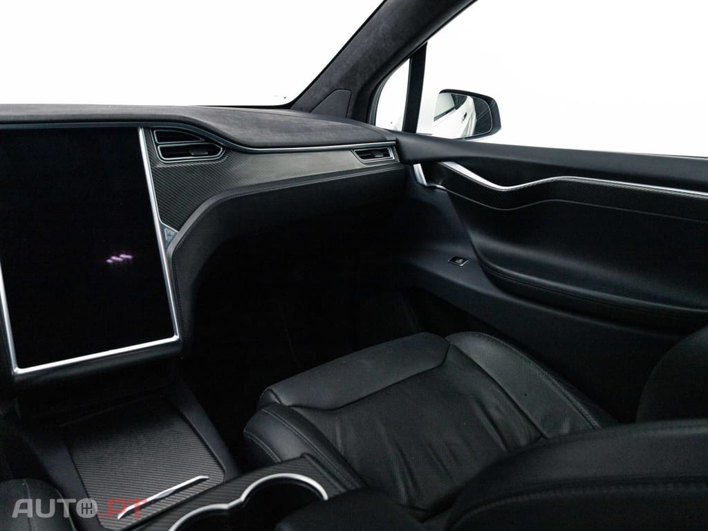 Tesla Model X P100D
