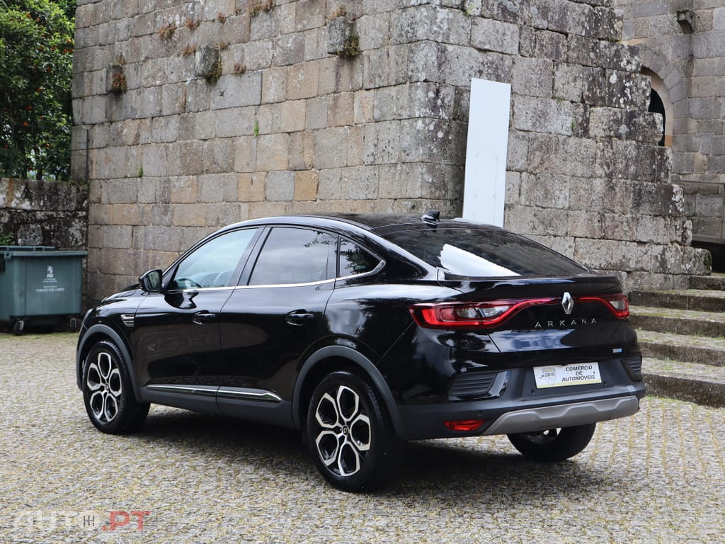 Renault Arkana 1.6 E-Tech Full Hibrid Intens