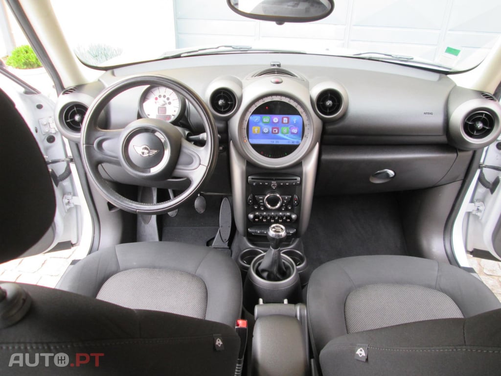 MINI Countryman 1.6 COOPER D