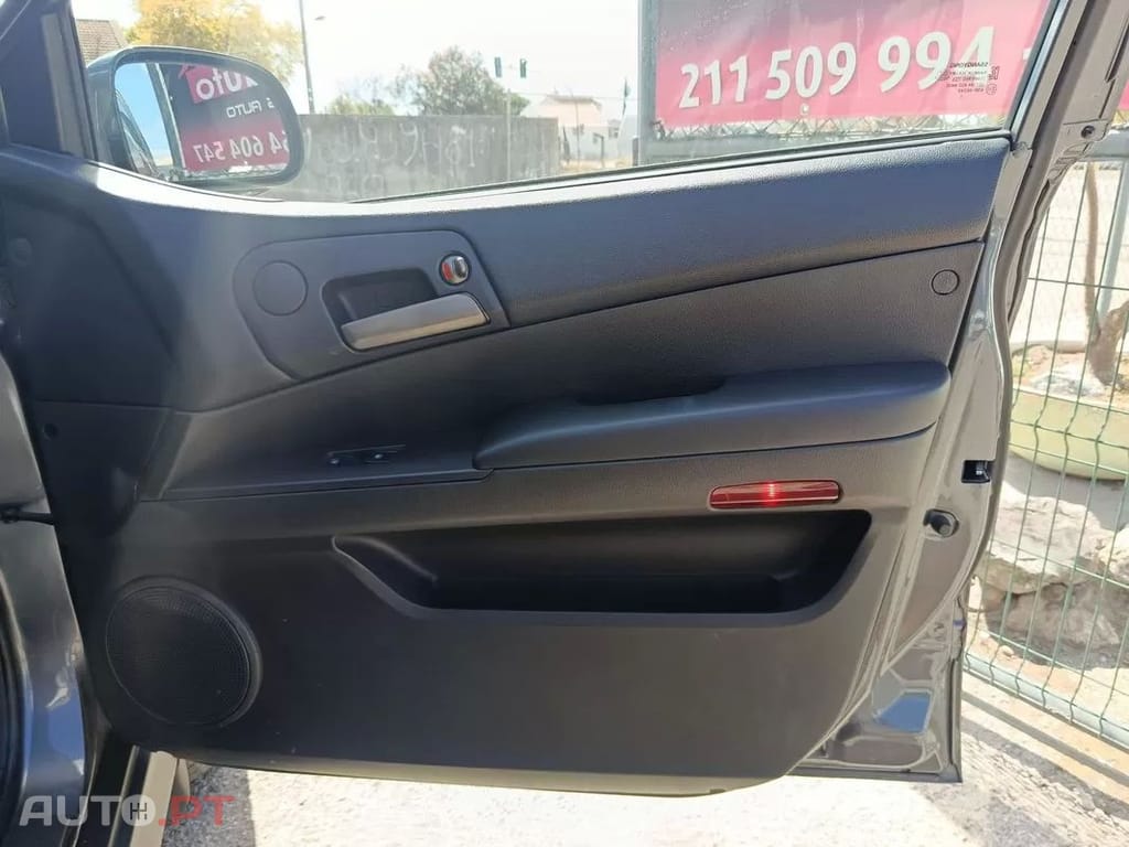SsangYong Actyon 2WD Crystal