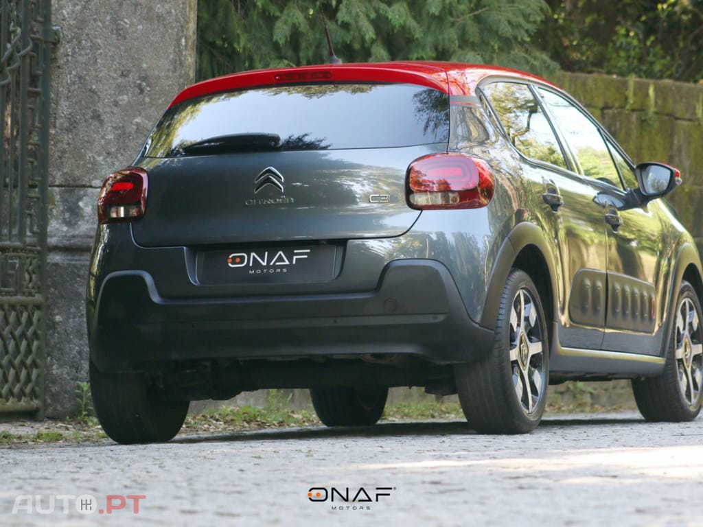 Citroen C3 1.2 Pure Tech Shine J17"