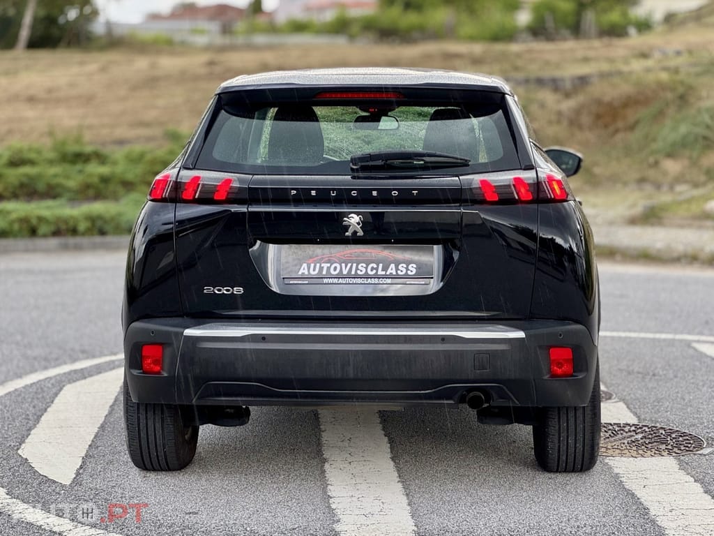 Peugeot 2008 1.2 PureTech Active Pack